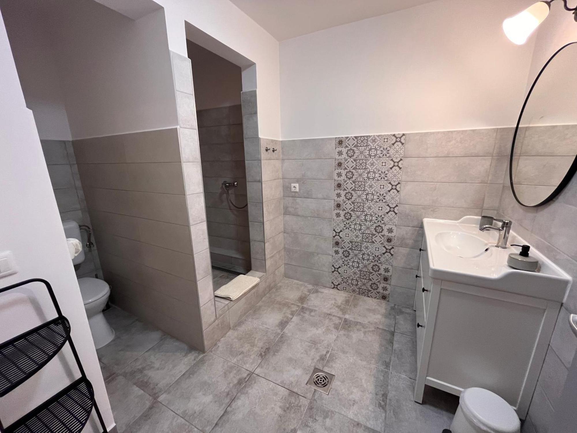 Pacsirta Apartman Grand Erlau Exterior foto